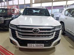 تويوتا لاندكروزر